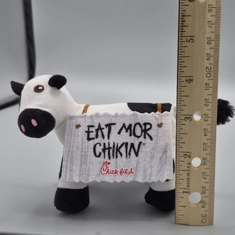 Chick-Fil-A Cow 4